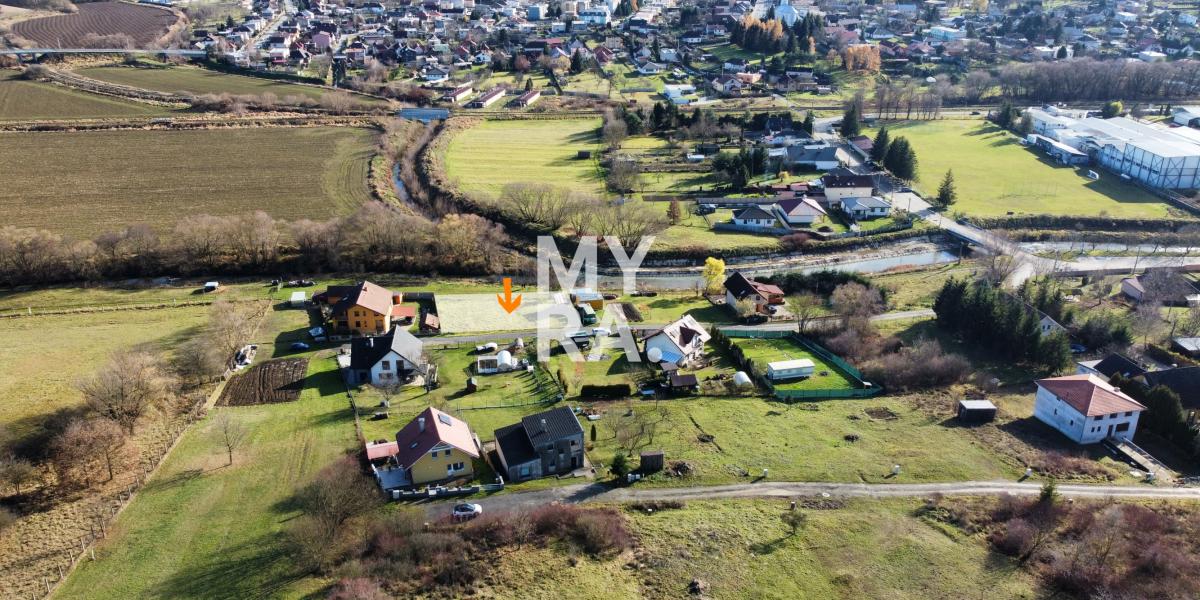 Stavebný pozemok 961 m² s projektom a stavebným povolením, Kapušany