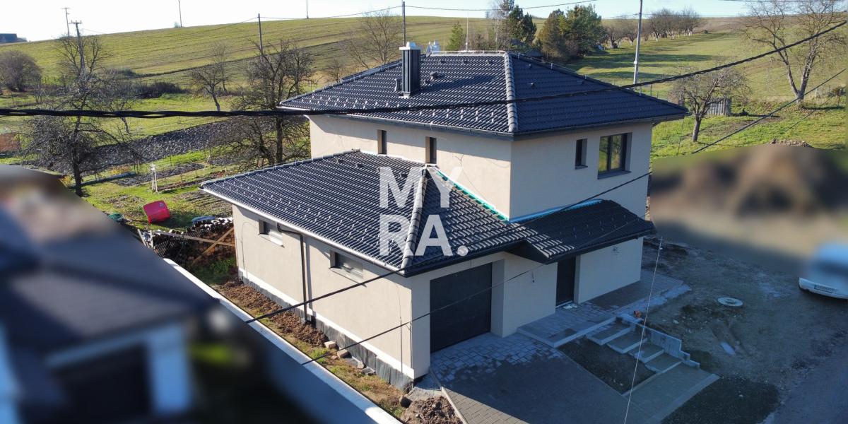 PRENÁJOM / zariadený 5-izbový rodinný dom / Podhorany