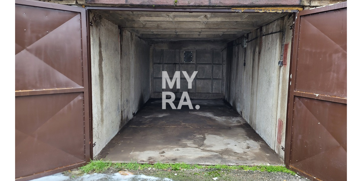 Garáž blízko Rezidencie Albelli