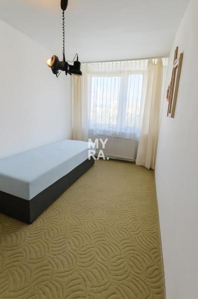 3. izb. byt, pražský typ, 68 m2, pri OC Astória