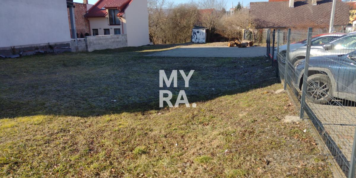 PRENÁJOM PARKOVACÍCH MIEST – Jarková ulica, Prešov