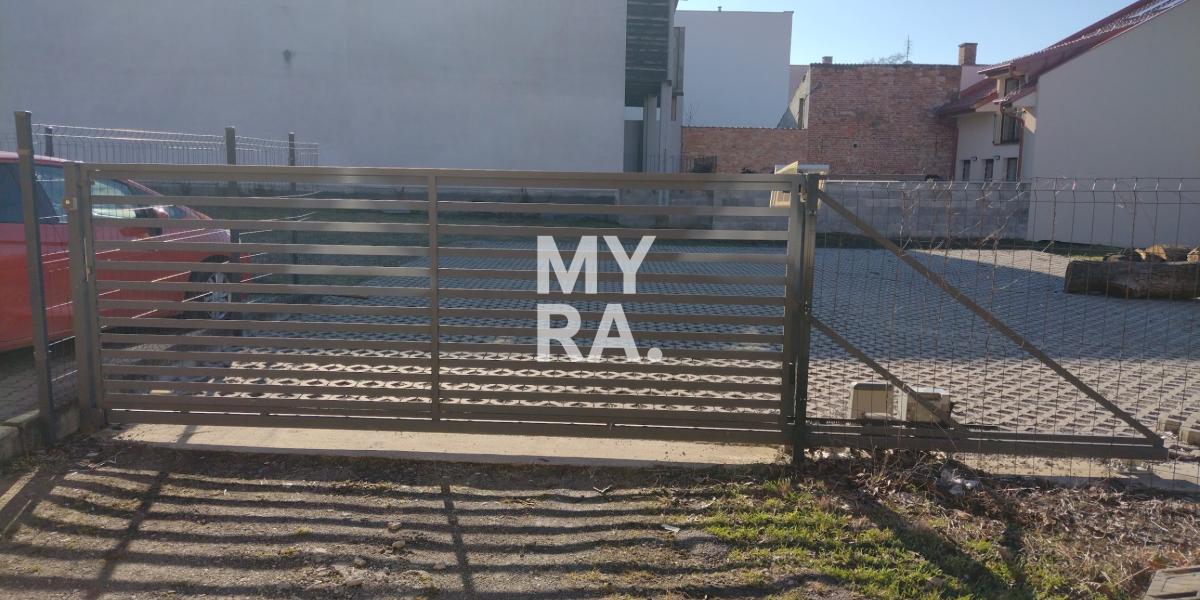 PRENÁJOM PARKOVACÍCH MIEST – Jarková ulica, Prešov