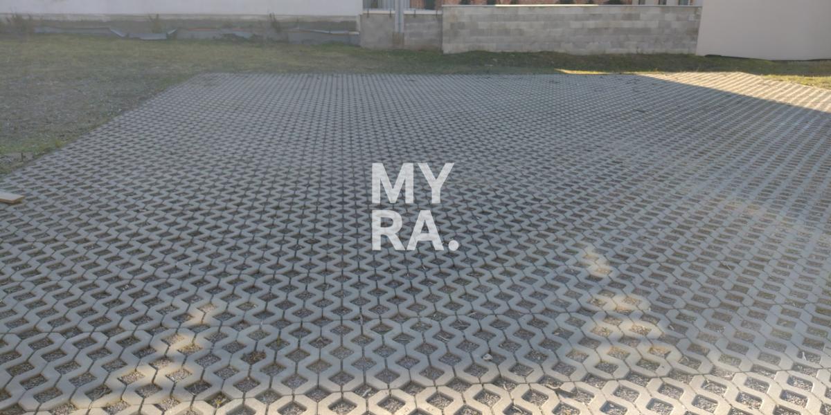 PRENÁJOM PARKOVACÍCH MIEST – Jarková ulica, Prešov