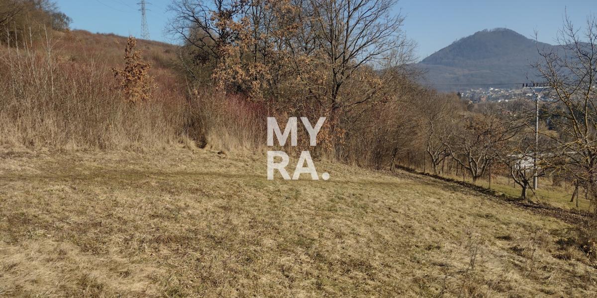 Na predaj pozemok - Veľký Šariš 1367 m2