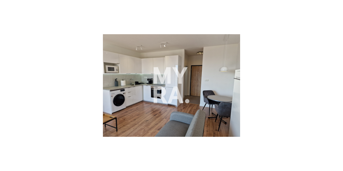 Pekný, nový byt s parkovacím miestom