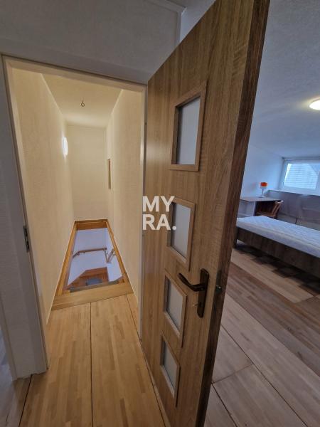 Mezonetový byt v RD nad Popradskou ulicou