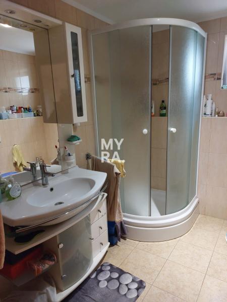 Apartmánový dom na ostrove Vir v Chorvátsku