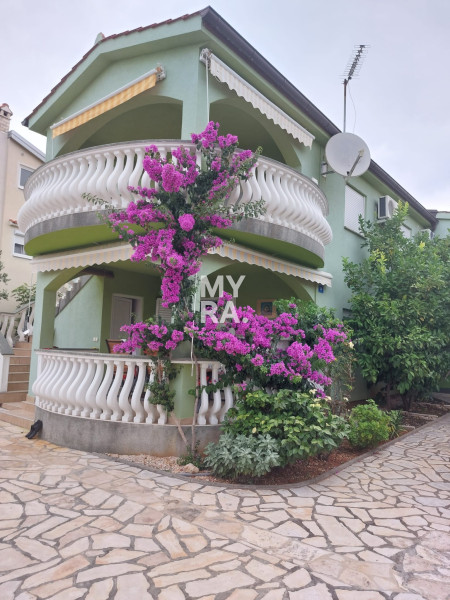 Apartmánový dom na ostrove Vir v Chorvátsku