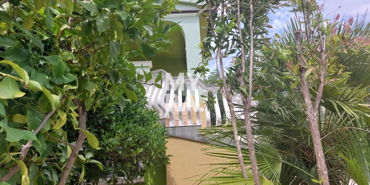 Apartmánový dom na ostrove Vir v Chorvátsku