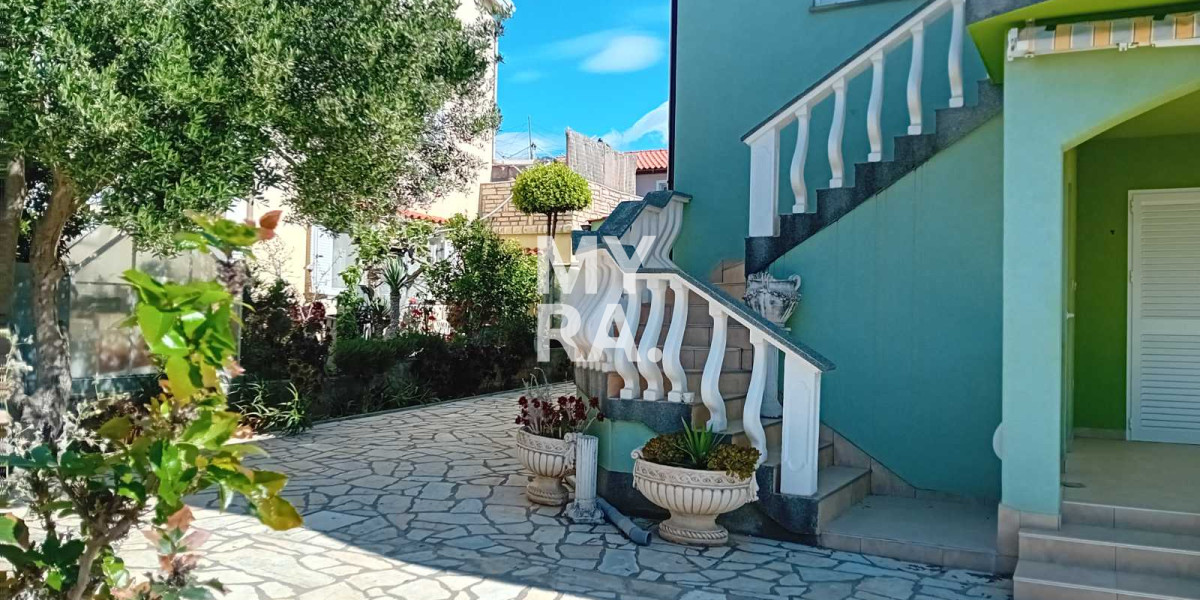 Apartmánový dom na ostrove Vir v Chorvátsku