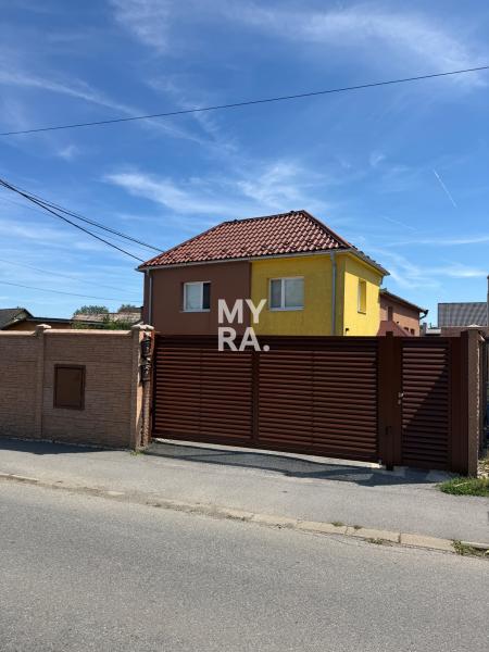 2-izb byt na prenájom