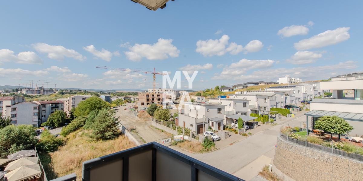 Veľkorysý 3-izbový byt v DUO I | cca 95 m² | 2× kryté parkovanie | pivnica