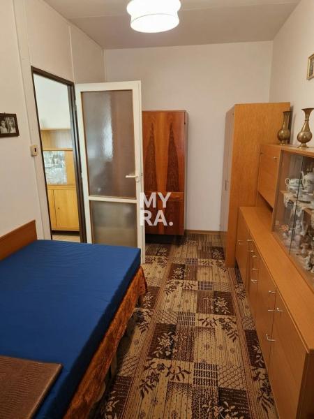 3. izb. byt, výmera 58 m2, 8 m2 loggia, v blízkosti OC Lidl a Magistrátu
