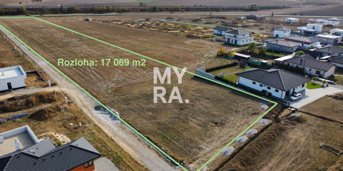 Stavebný pozemok v obci Svinia vhodný pre DEVELOPERA