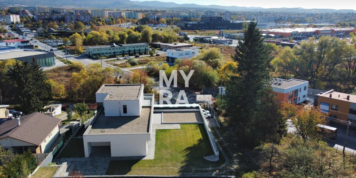 Moderná vila v Prešove – 529 m² pre bývanie aj podnikanie, pozemok 1 996 m²