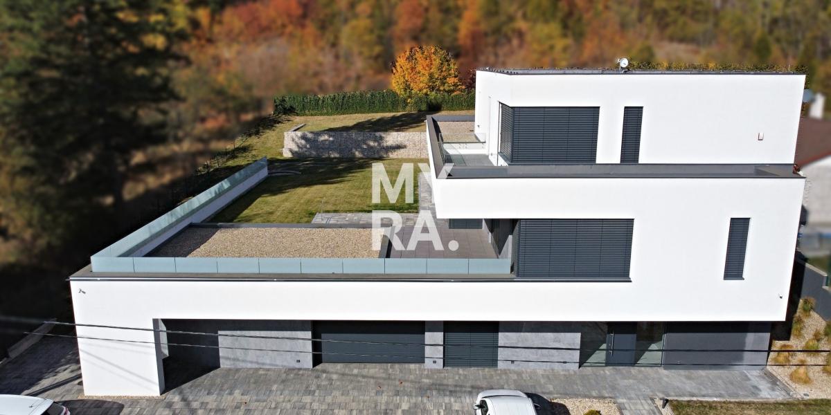 Moderná vila v Prešove – 529 m² pre bývanie aj podnikanie, pozemok 1 996 m²