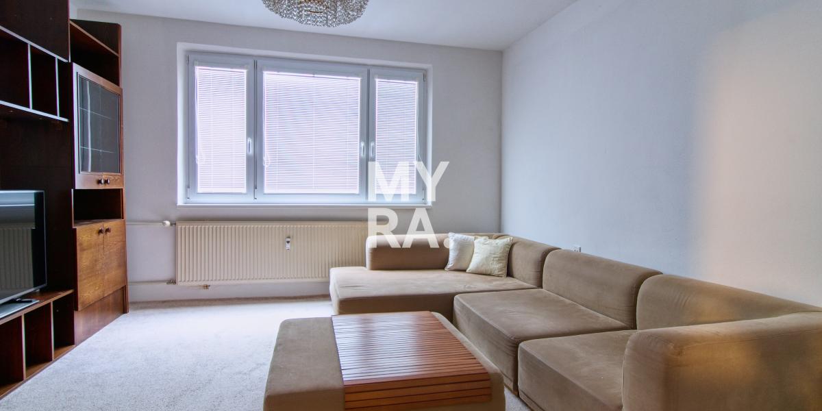 PRENÁJOM / 3 izbový byt, 72 m2 s loggiou /  ul. Magurská v Prešove