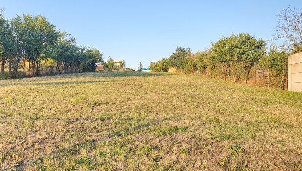 Stavebný pozemok Myslava 919m2