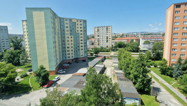 3. izb. byt, pražský typ, 68 m2, pri OC Astória