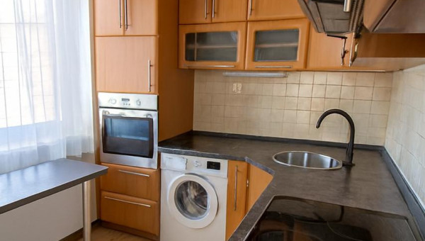 3. izb. byt, pražský typ, 68 m2, pri OC Astória