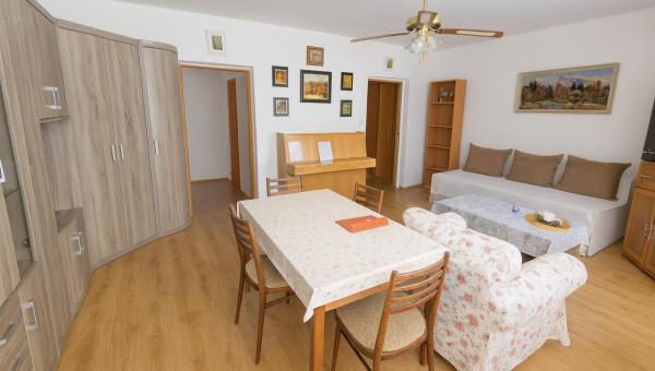 3. izb. byt, pražský typ, 68 m2, pri OC Astória