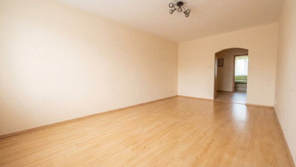 3 izbový byt na Ružovej ulici s loggiou, po rekonštrukcii