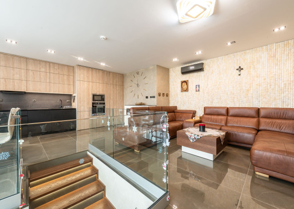 Luxusný 124 m2 PENTHOUSE na Predaj vo Vysokých Tatrách