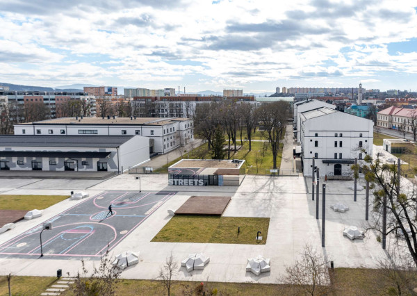 Kancelária 12,33m2 Kukučínova  - Prenájom