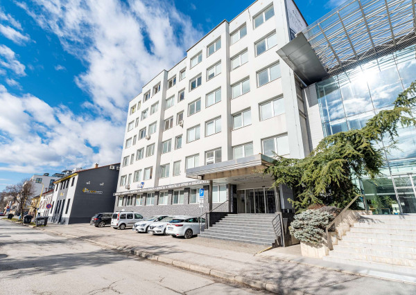 Priestor cca 55m2 Kukučínova  - Prenájom