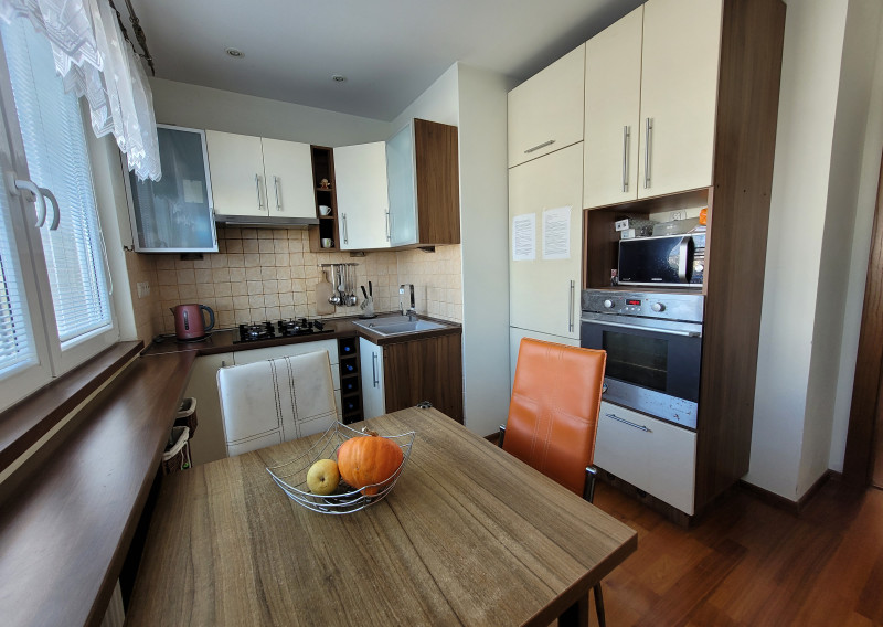 3 izbový byt Ondavská ulica, 6/7 poschodie, 68,5 m2, lodžia, pivnica
